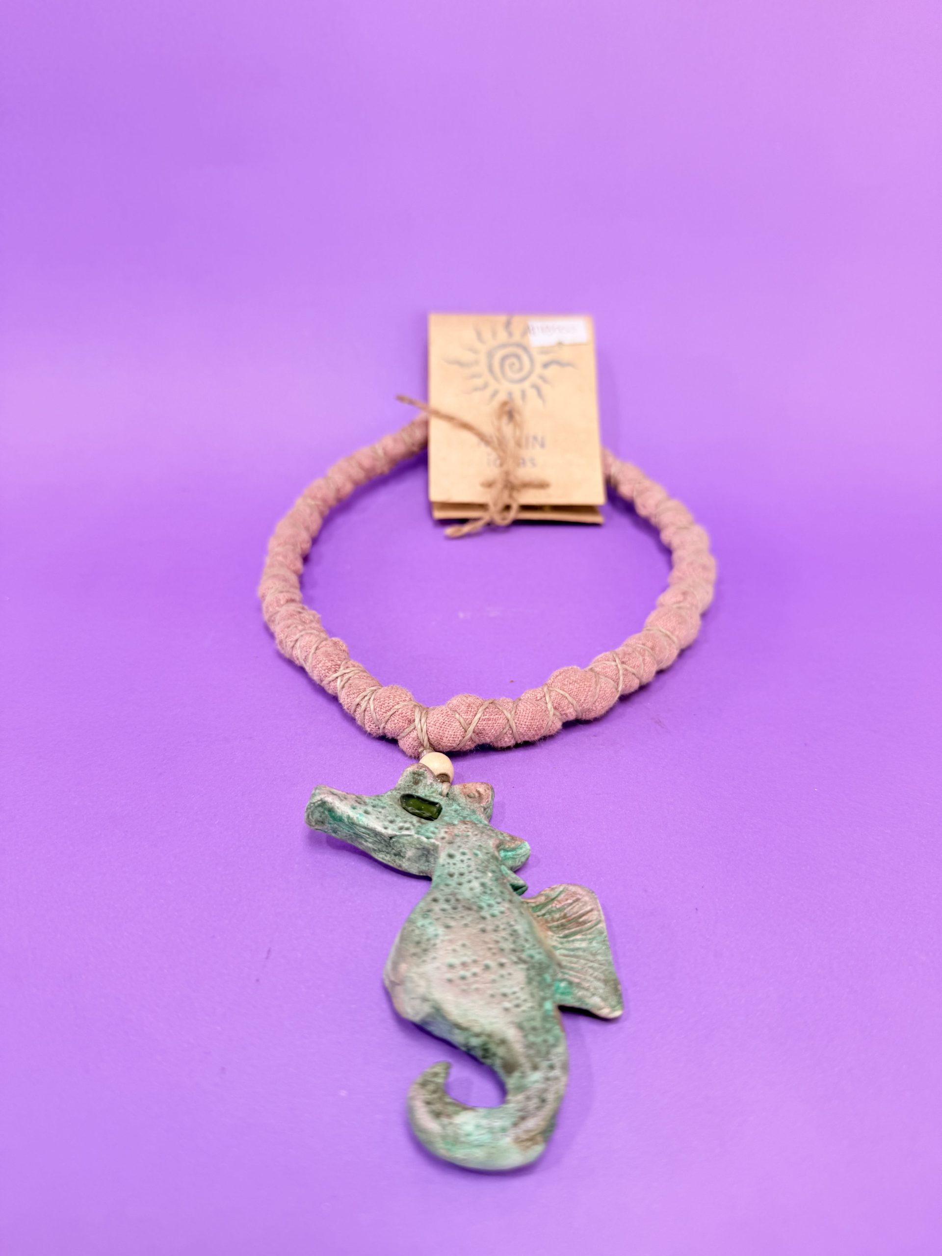 Collar Artesanal – Caballito de Mar
